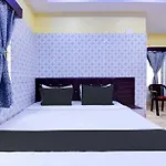Super Hotel O Anandalok Guest House